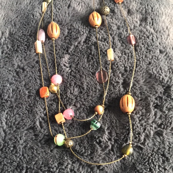 Lia Sophia layer necklace - Picture 2 of 3